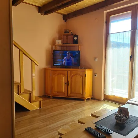 Vikendica Nina Case de vacanță *