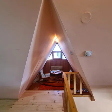 Vikendica Nina Case de vacanță